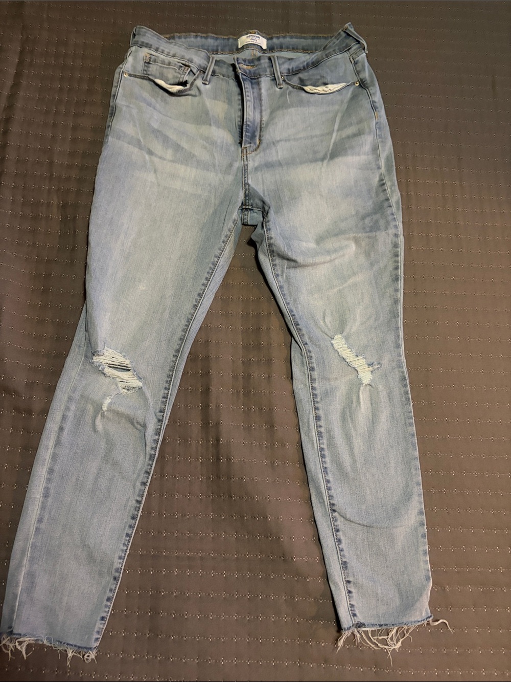 Denizen from Levi's Light Blue Distressed Kids Jeans